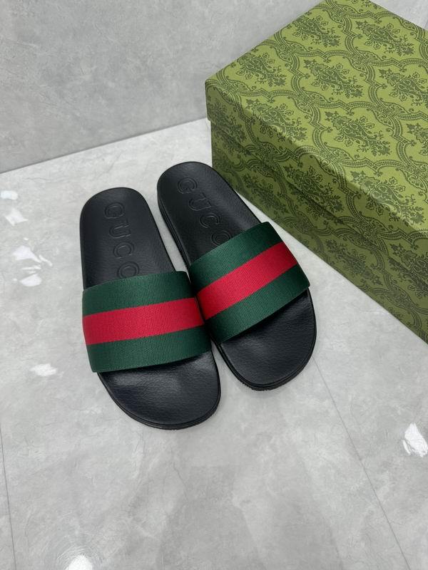 Gucci Men's Slippers 511